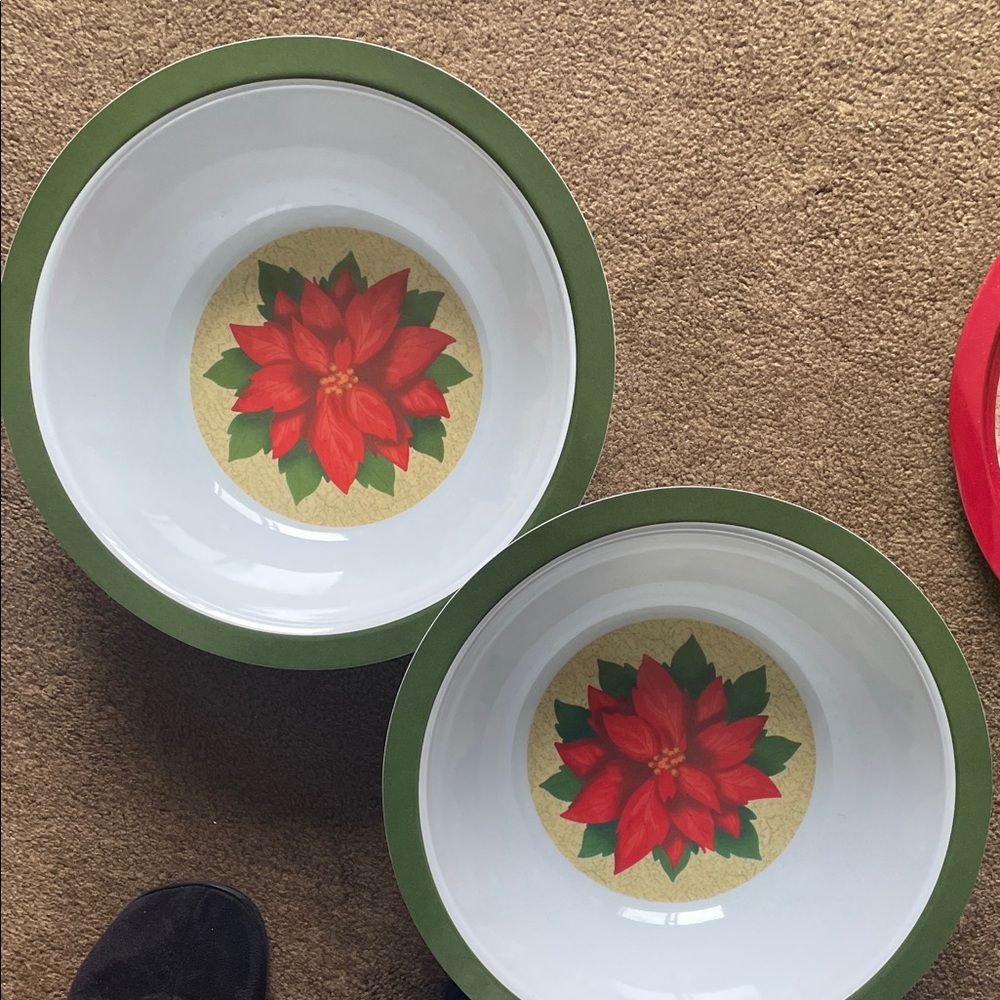 Festive Poinsettia Bowls with Green Rim